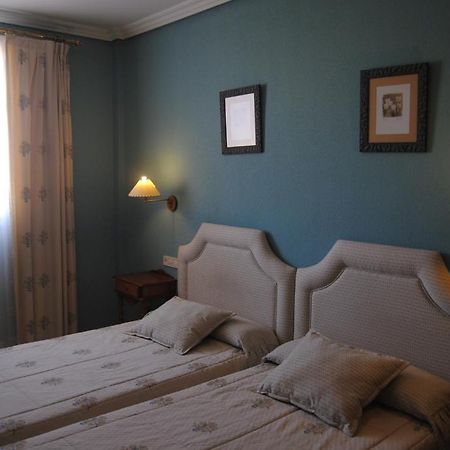 Hotel Cristina-Enea Valdeganga Camera foto