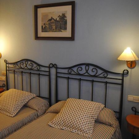Hotel Cristina-Enea Valdeganga Camera foto